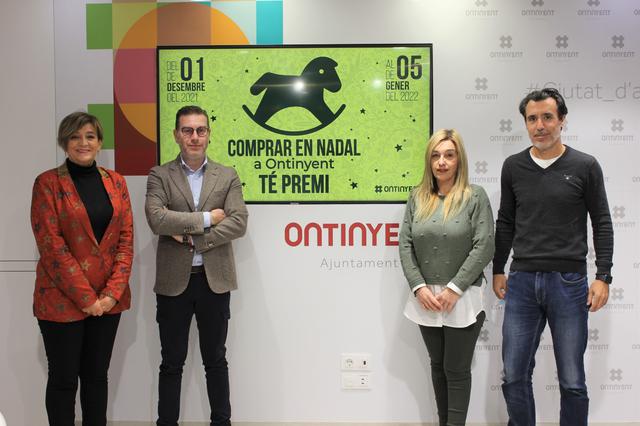 La campanya “Comprar en Nadal té premi” repartirà 6.000 euros en targetes-regal a Ontinyent