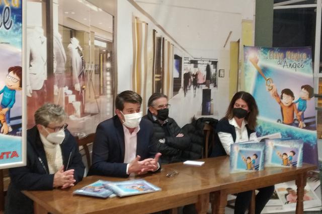 Laura Cebrián presenta ‘La Llave mágica de Ángel’ en El Teler de Ontinyent