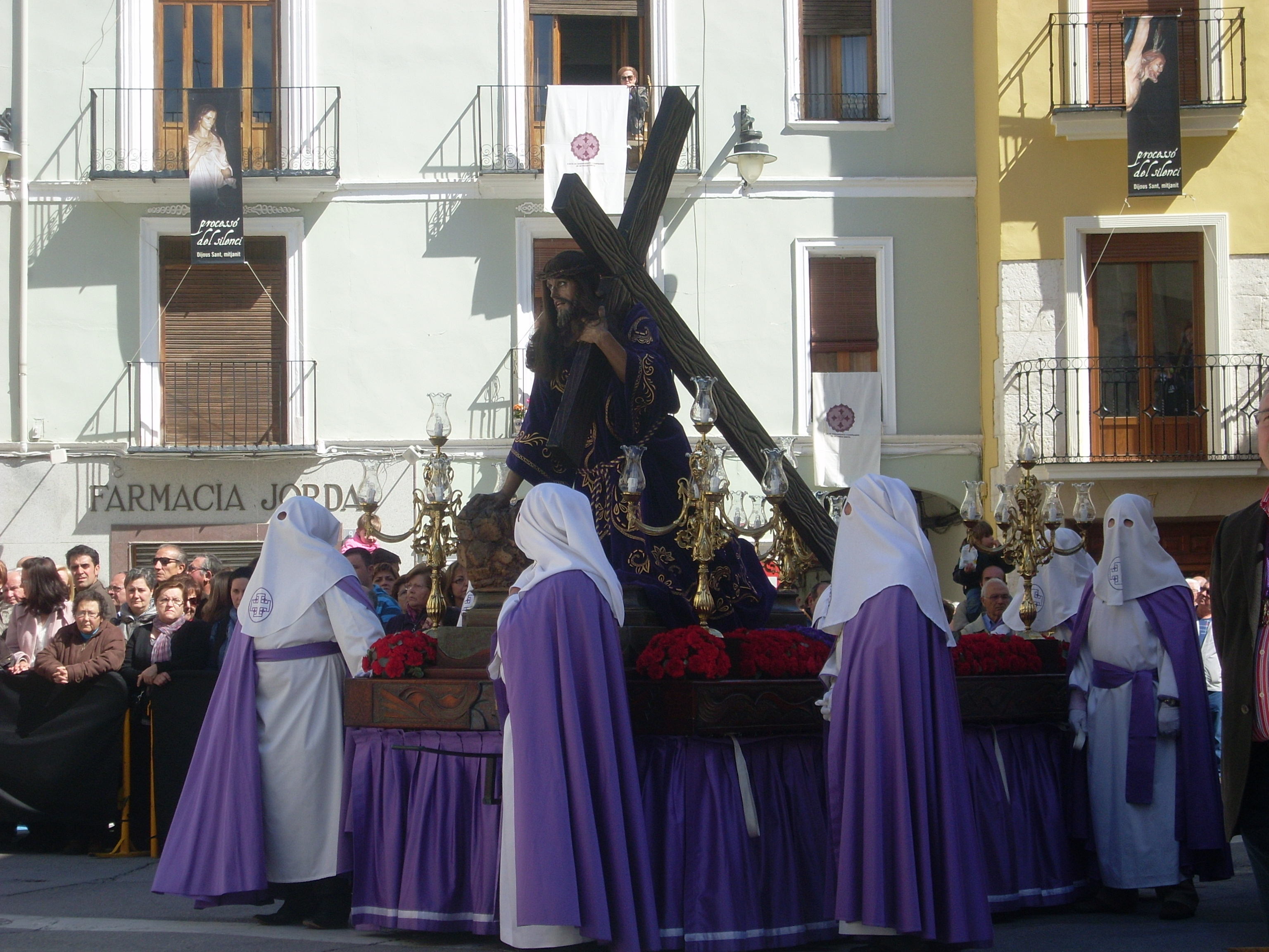 Foto de archivo de una imagen procesional