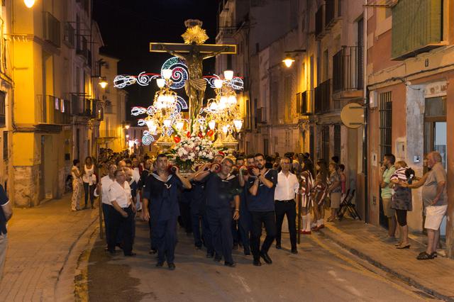 La vacuna contra el covid y la bajada del Cristo 