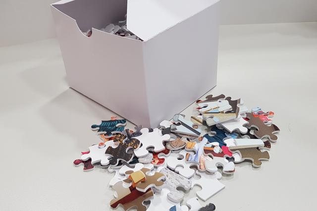 LOCLAR regala, gratis, el puzzle dels Gegants i Cabets
