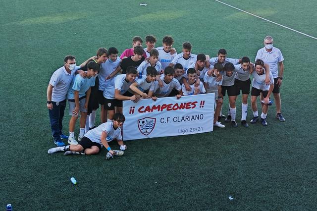 El cadet del CF El Clariano puja a 1ª regional