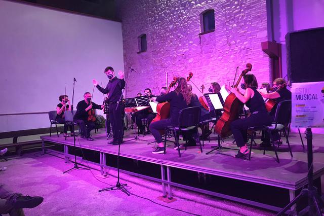 'Cultura de barri' continúa con danza, música y cine en su tercera semana