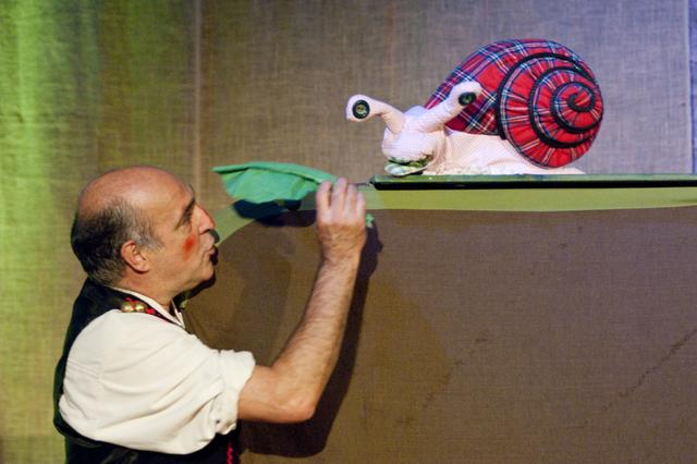 Arriba a Agullent el teatre popular amb ‘Los Tirititeros de Binéfar’