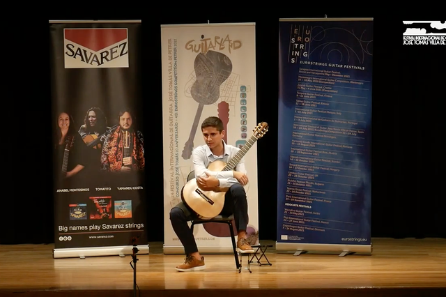 Ausiàs Parejo, de 15 anys, tocarà en la semifinal del Certamen de Guitarra Francisco Tárrega