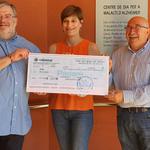 Los Moros Españoles donan a AFAO 1.000€ de la venta de calendarios solidarios
