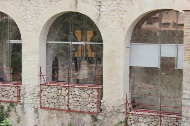 Ontinyent exposa les campanes “Petra” i “Santa Àgueda” al criptopòrtic del Palau de La Vila 