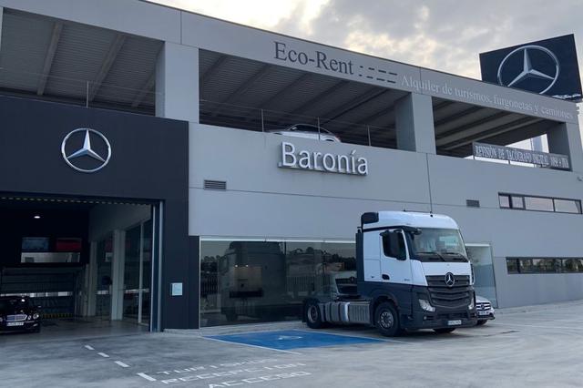 Mercedes-Benz Baronía inaugura nova seu a Torrent
