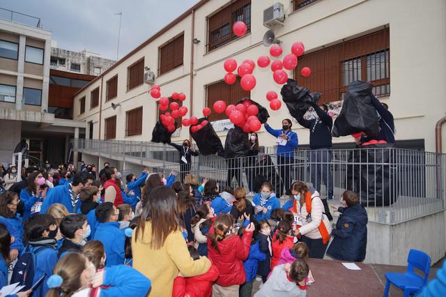 El colegio Santa María acoge la marcha solidaria de Manos Unidas 