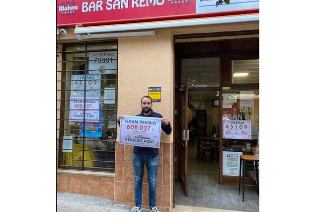 El bar San Remo d'Ontinyent repartix un 'pleno' al 15 i un premi de la Primitiva 