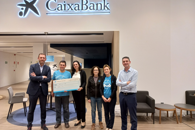 INCLOU-TEA d'Ontinyent rep 2.000€ de la Fundació 'La Caixa' 