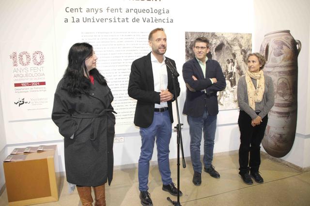 El MAOVA acoge una exposición sobre los 100 años de arqueología de la UV