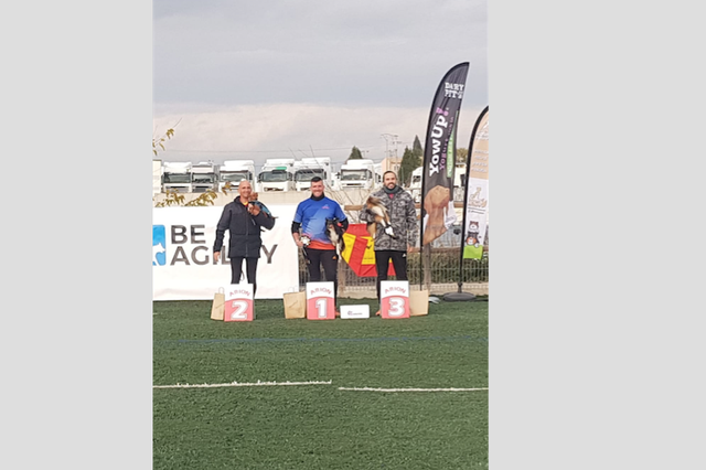 M.A. Pariente y su perrita Lizzy se clasifican para el Mundial de Agility 2023