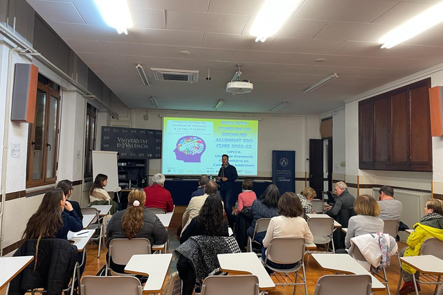 El Consell Local de la Joventut d’Ontinyent finalitza el cicle de xarrades de 2022