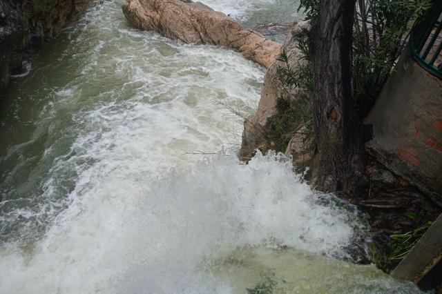 L'episodi de pluges dona un respir al Pou Clar d'Ontinyent 