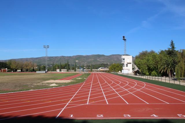 El CAVA Ontinyent realiza su II escuela de verano en el año de su 50 aniversario