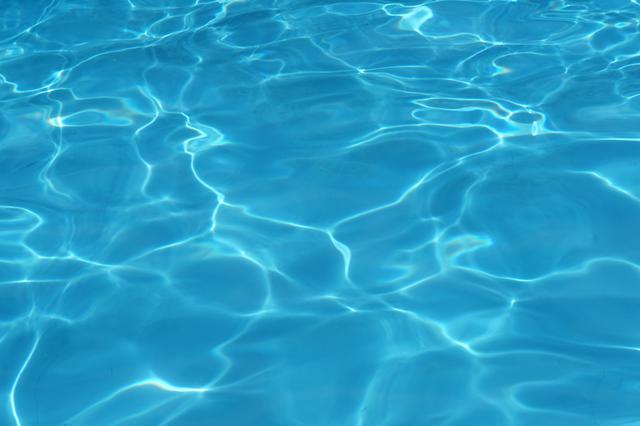 Mor un home ofegat en una piscina d'un xalet d'Ontinyent