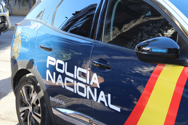 Salvan la vida a un hombre que se desangraba en un domicilio de Ontinyent