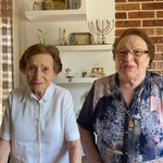 Rosario y Carmen Llin, dos hermanas ontinyentinas que suman 203 años 