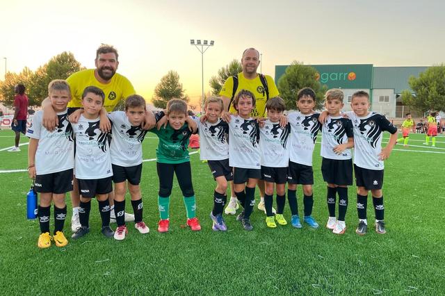 El Prebenjamín A de la Escuela CD Ontinyent finaliza cuarto en el COTIF 2022