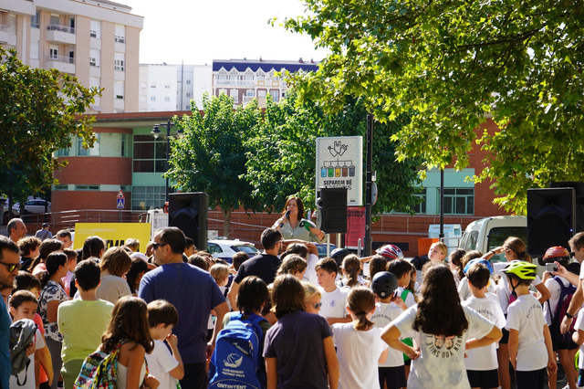 200 escolares de Ontinyent celebran el Día Mundial Sin Coches 