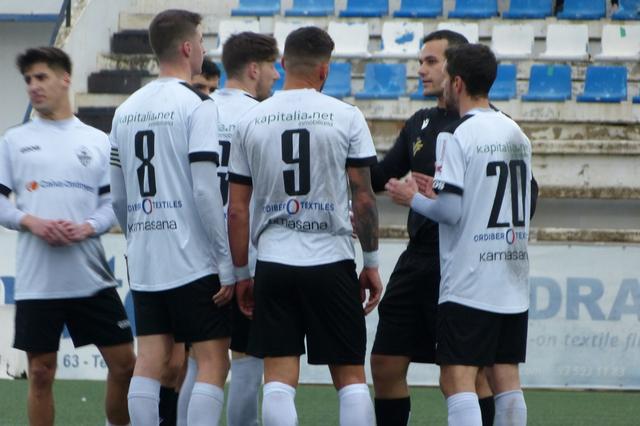 L'Ontinyent 1931 salva un punt a casa 