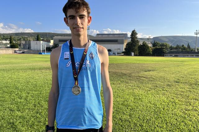 FERRAN REIG CAMPIÓ D’ESPANYA SUB16 AMB LA  SELECCIÓ VALENCIANA 