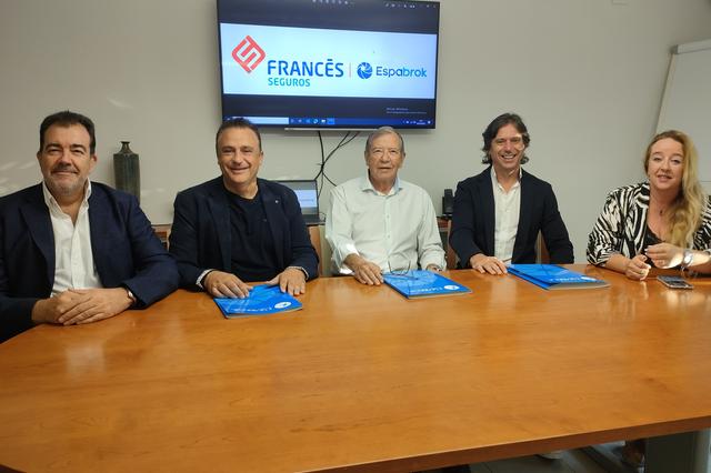 Seguros Francés i Ad Libitum renoven la seua vinculació
