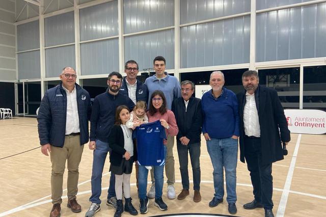 El Ontinyent Club de Bàsquet celebra un partido a beneficio de "El Somni de Laia"