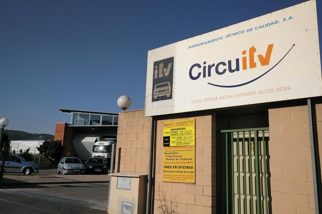 Espera d'un mes per a poder tindre cita per a passar la ITV a Ontinyent