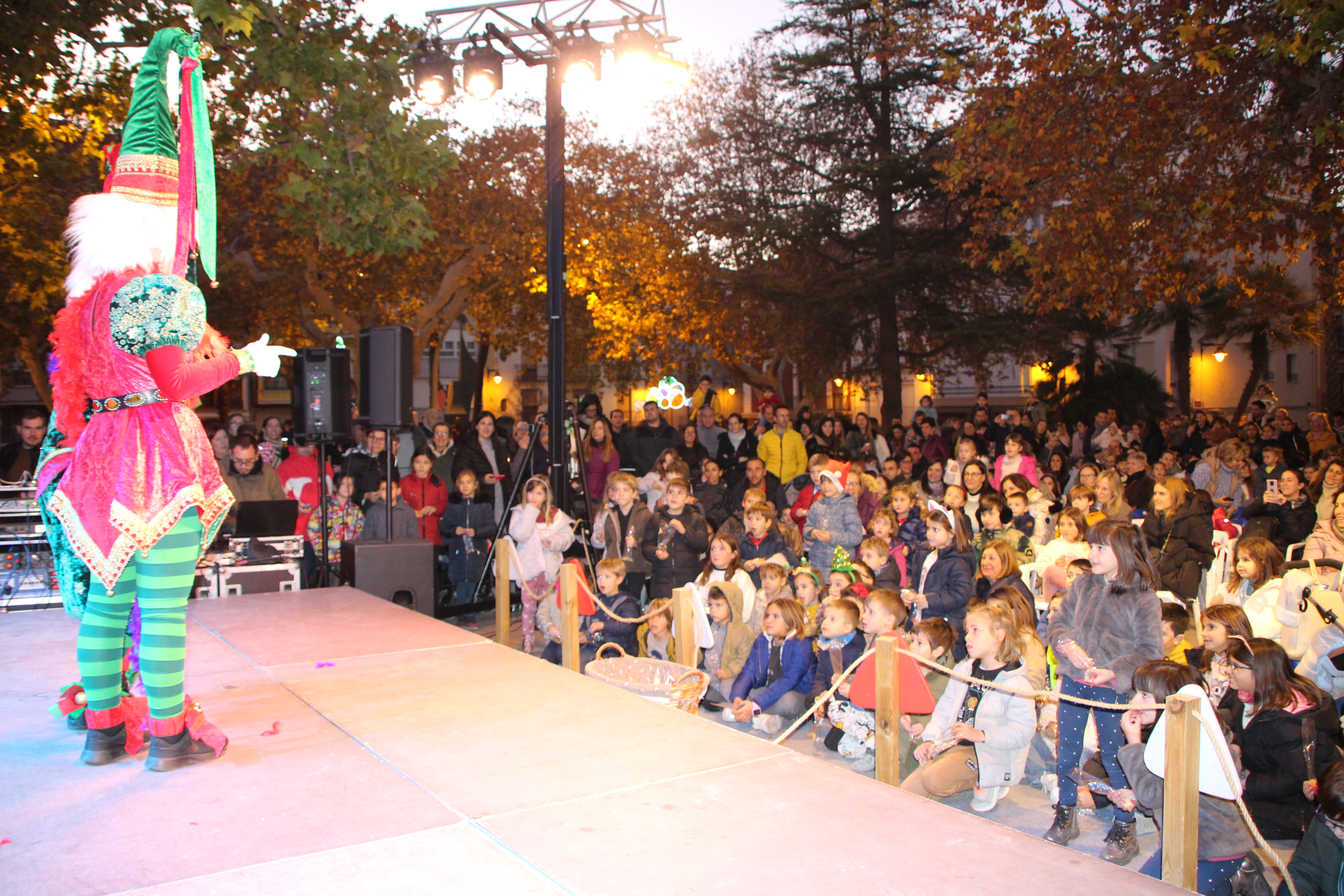 Ontinyent viu les seues '12 Campanades infantils'