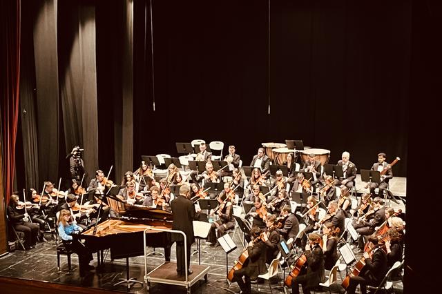 Lleno absoluto en el último concierto de la Orquesta Sinfónica Caixa Ontinyent, dedicado a Beethoven