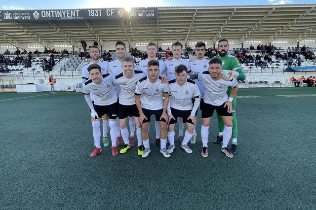 L'Ontinyent 1931 salva un punt enfront del cuer 