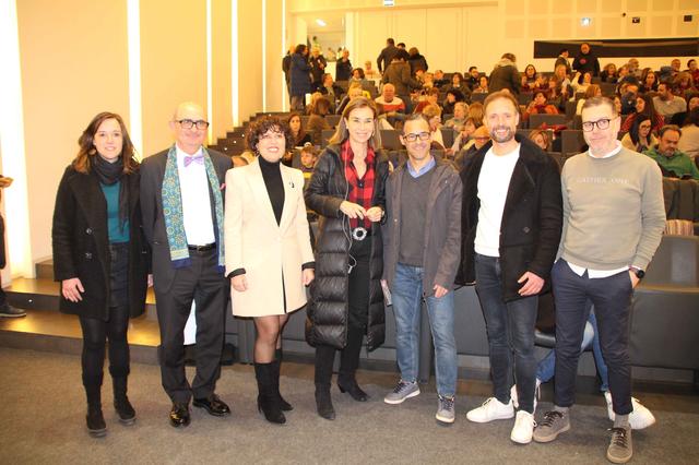 Carmen Posadas inaugura ‘Ontinyent Negre’