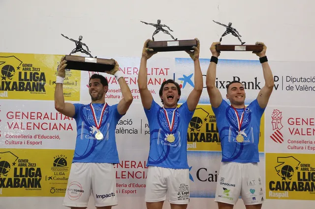 Iván Esparza, campeón de la Liga de raspall