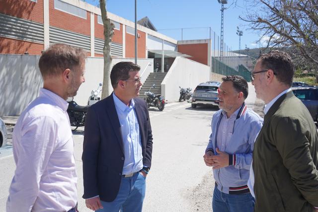 Ontinyent aconsegueix 2’6 milions per a rehabilitar la piscina coberta
