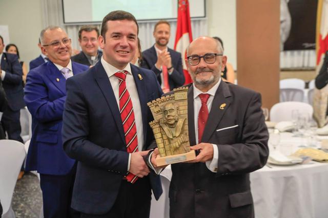 Ricardo Montés rep el Premi Cervino 2023