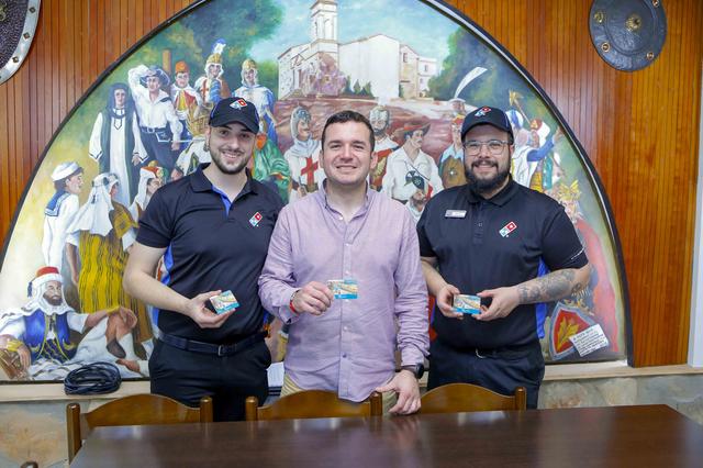 Domino’s Pizza patrocina el carnet de Festes