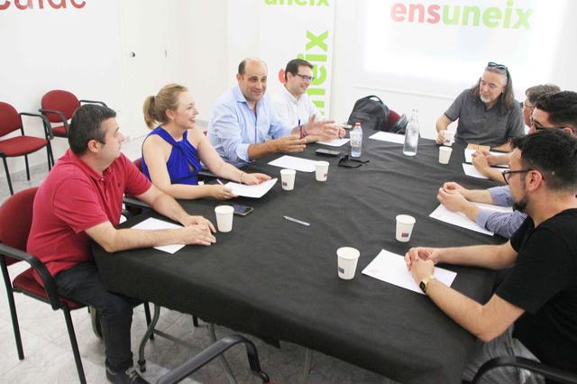Ens Uneix sigue las negociaciones para decidir el futuro de la Diputación