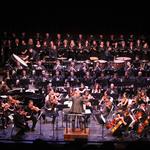L’Orquestra Simfònica Caixa Ontinyent ret homenatge a Nino Bravo 