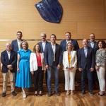 La Diputació de València presenta su equipo de gobierno y negocia con Ens Uneix