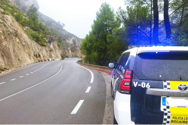 Un ferit en un accident en la carretera entre Bocairent i Ontinyent