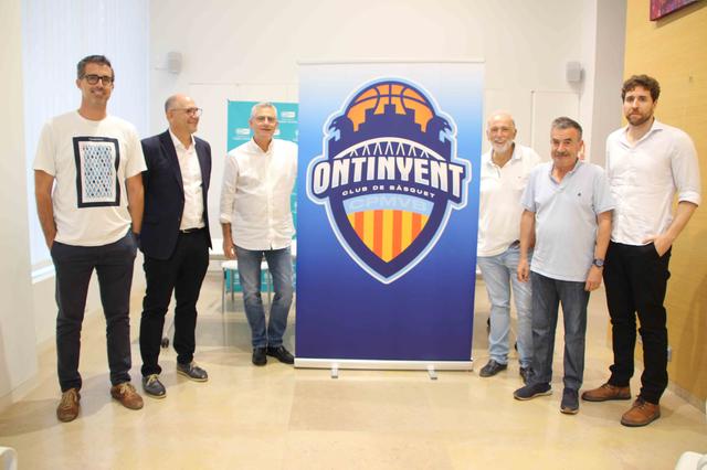 L'Ontinyent Club Bàsquet presenta el seu nou escut