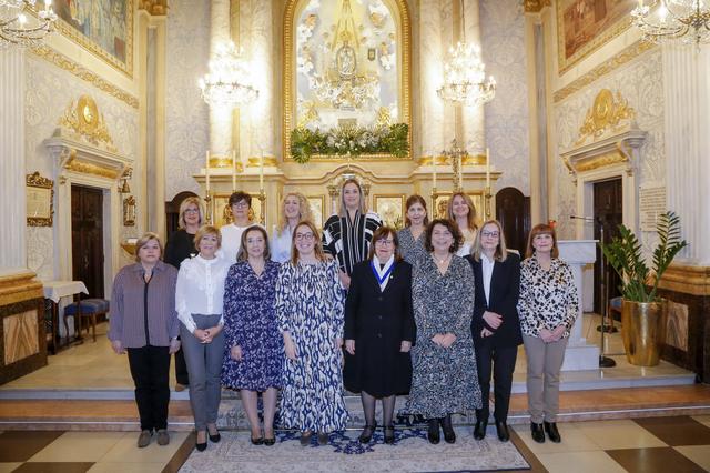 Relevo de camareras de la Purísima de Ontinyent