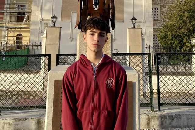 Nicolás Sempere Bellver, (La Concepción), beca Amancio Ortega