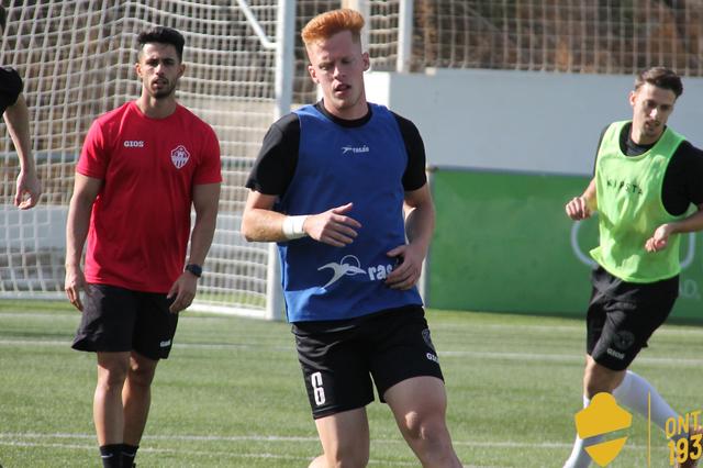 El Ontinyent recibe al Villarreal tras empatar en Atzeneta