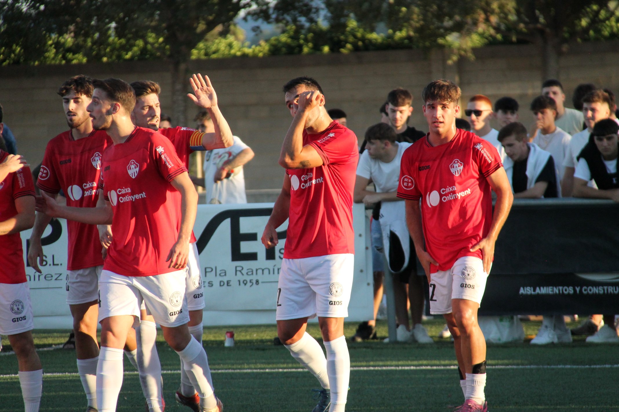 Casti celebra el gol de l'Ontinyent