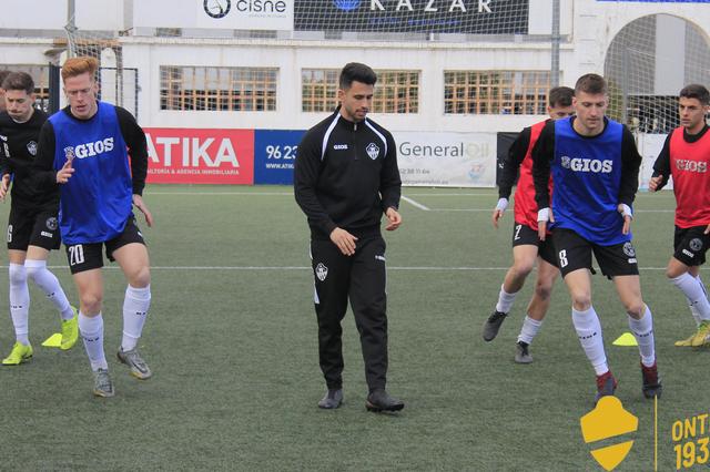 L'Ontinyent juga dos partits per a assegurar la promoció