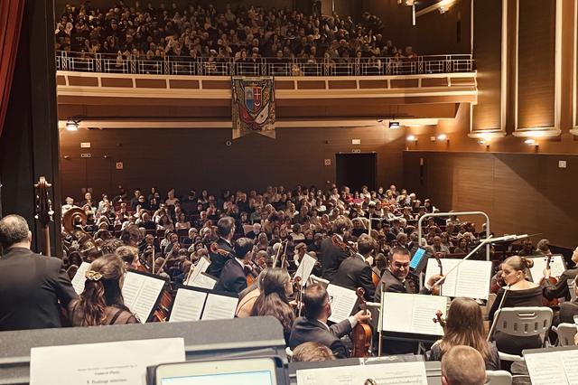 L'Orquestra Caixa Ontinyent estrena temporada amb record d'abonats 