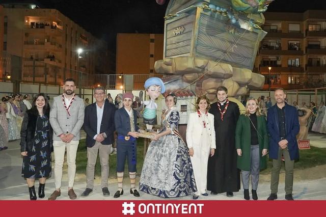 La falla dels Juniors Sant Josep d'Ontinyent ja és història